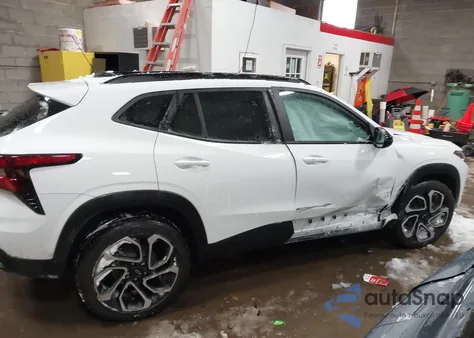 2025 Chevrolet Trax Fwd 2Rs z USA, uszkodzony, nr VIN KL77LJEP0SC018353